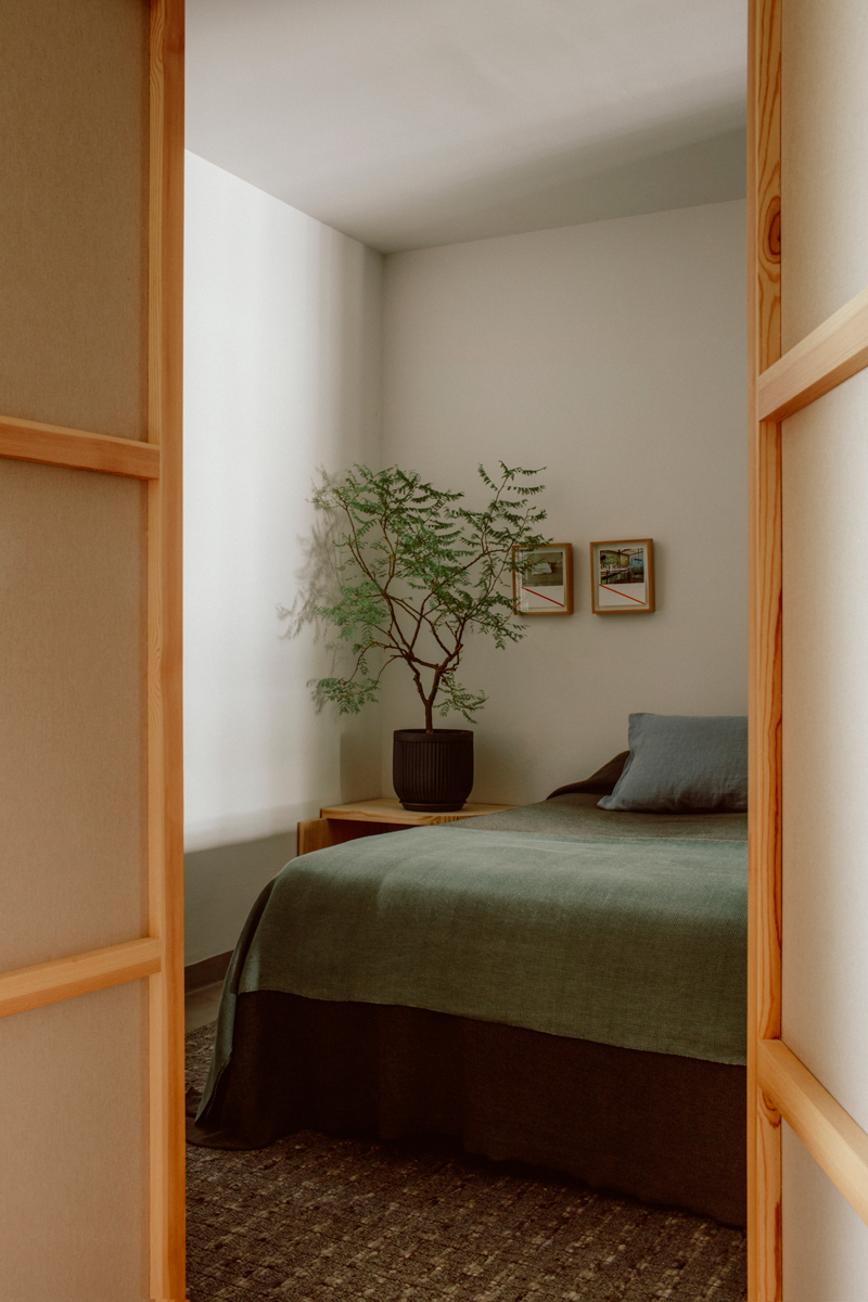 Sil - 9